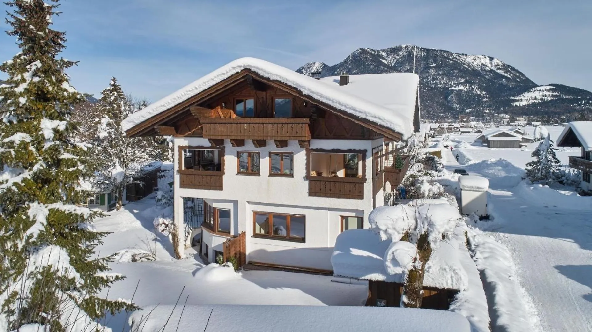 Gemuetliche Wohnung In Garmisch-Partenkirchen Apartment